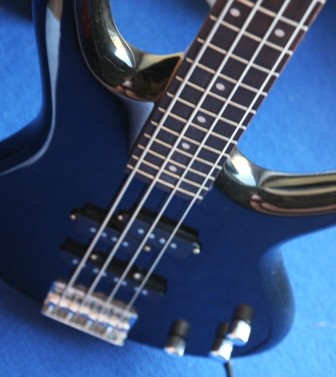 mein ibanez e-bass