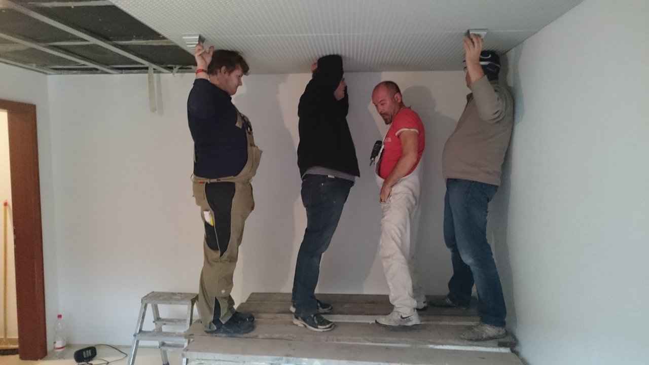Montage der Akustikplatten