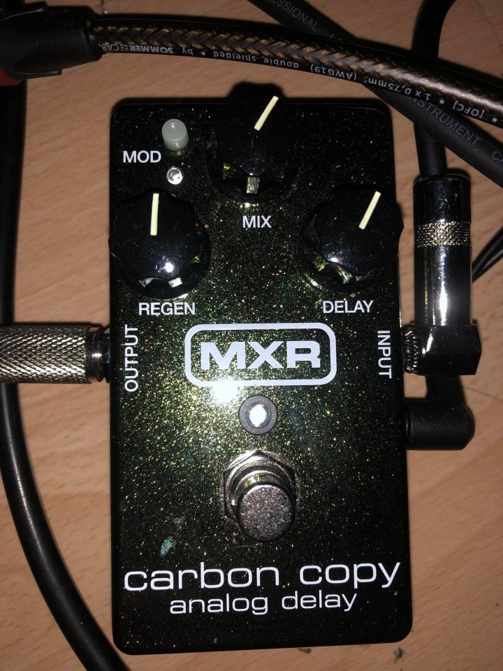 MXR - Carbon Copy