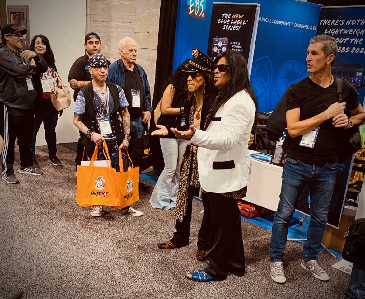 NAMM_Splitter_36