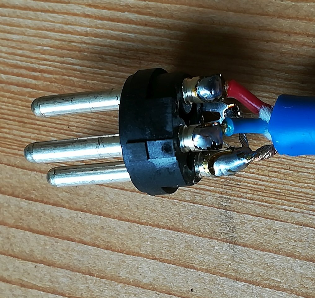 Neutrik - NC3 MX XLR-Stecker