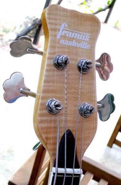 P10Framus Nashville Schraubhals MM-Style, Rio-Grande Powerbucker und tapped Schecter(Monstertone) von 1977 als Bridge PU, Esche Korpus, geölt