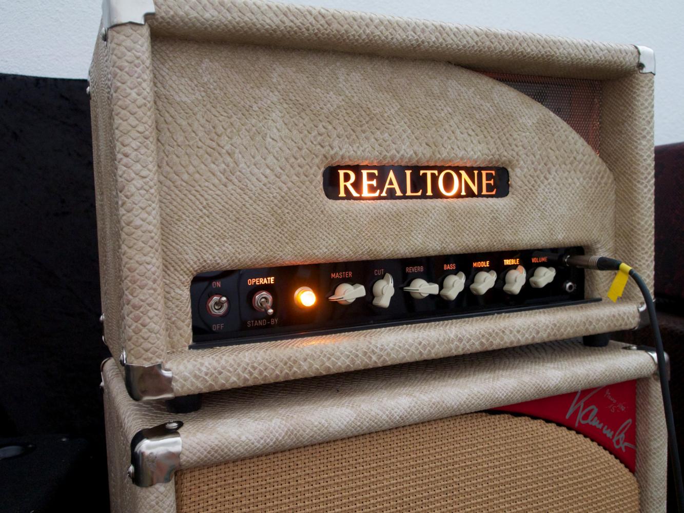 Realtone 18W