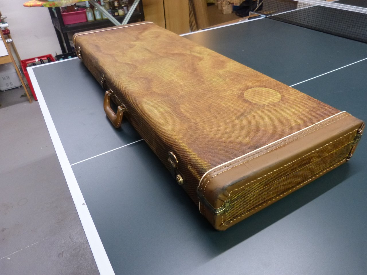 relic tweed case