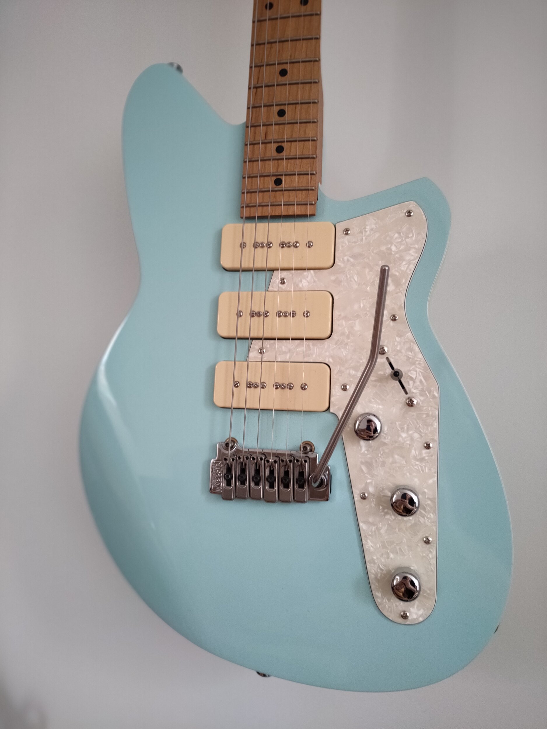 Reverend Jetstream 390