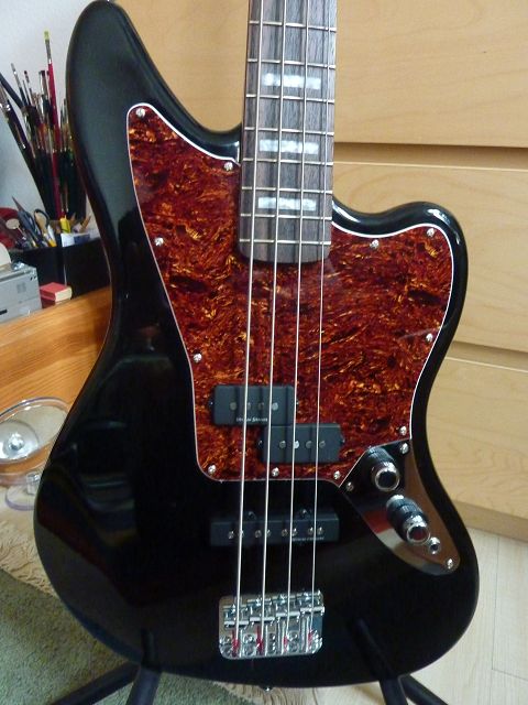 Squier JB Jaguar