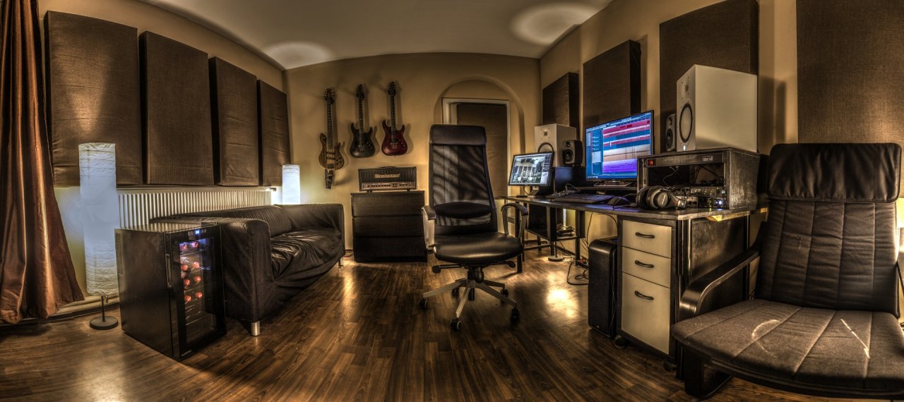 Studio Bild #5_tonemapped_1920