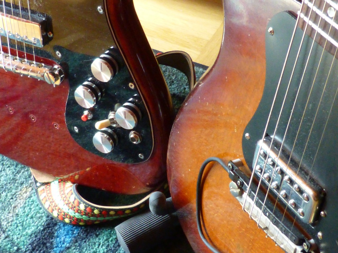 vintage epiphones