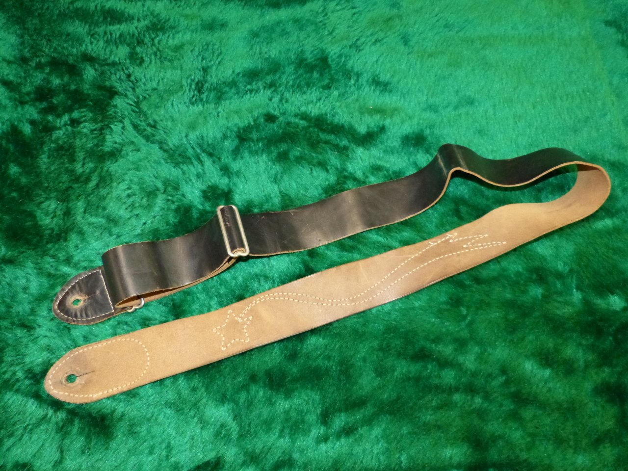 vintage guitar strap earth 3