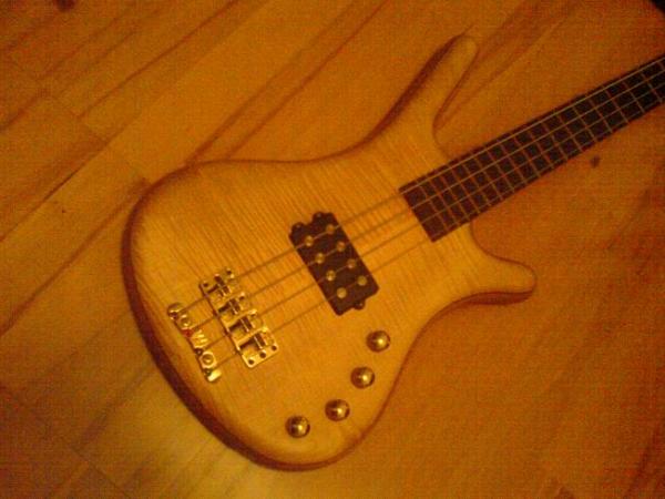 Warwick Corvette F.N.A.