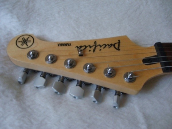 Yamaha Pacifica 812V TLB