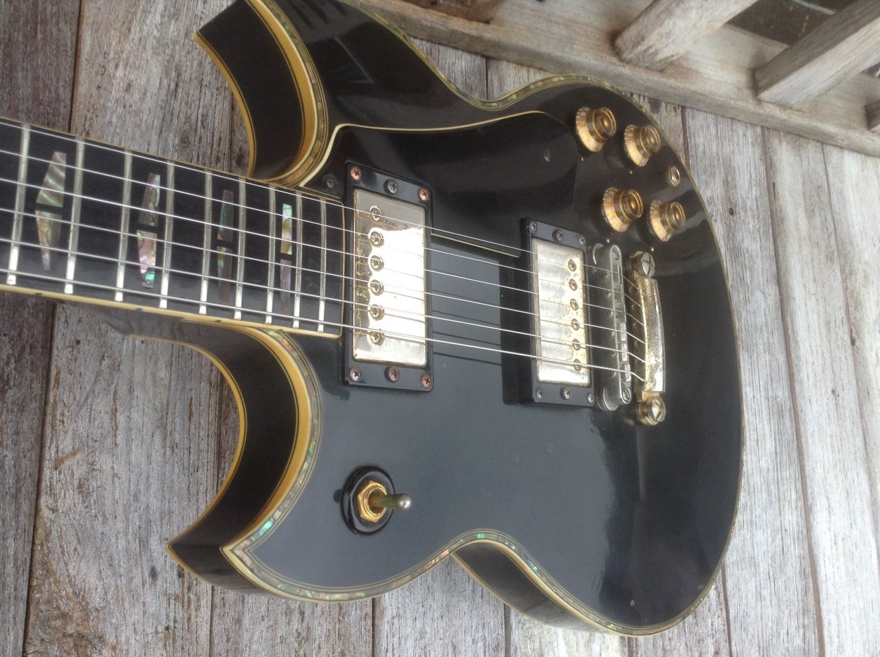Yamaha SG175, 1975