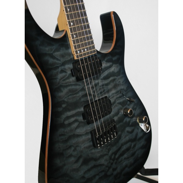 Schecter-Banshee-6P-Body.jpg