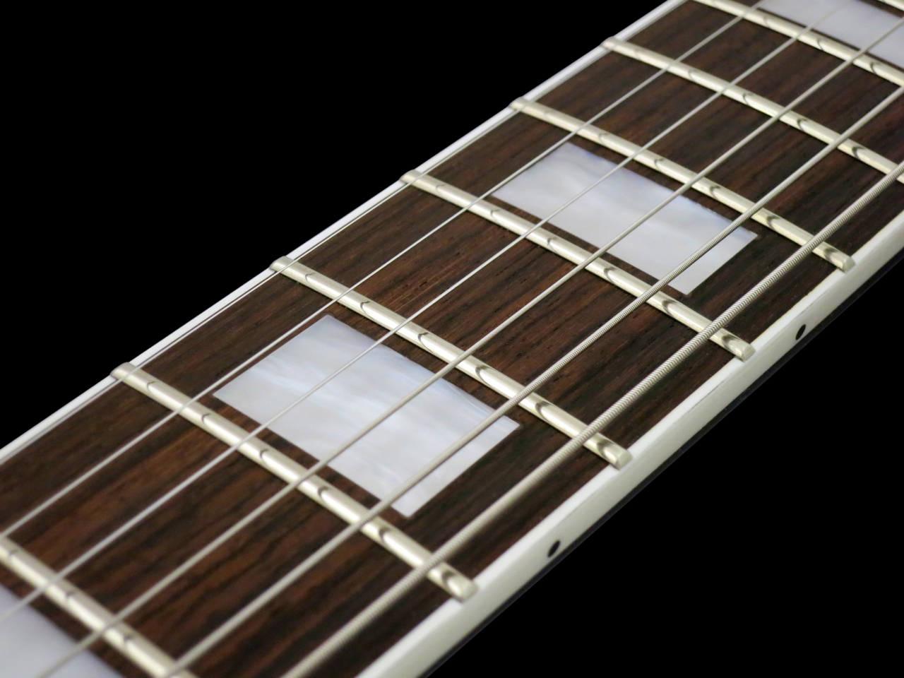 tokai-lc-107-e28093-fretboard.jpg