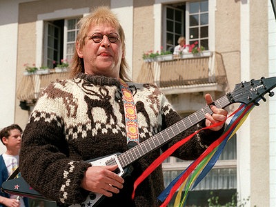 dietherkrebs100_v-gallery.jpg