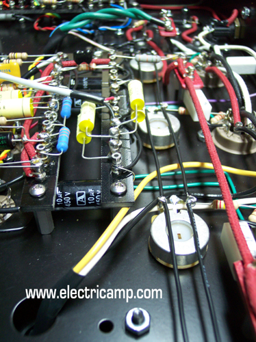 ea-amp-014.jpg