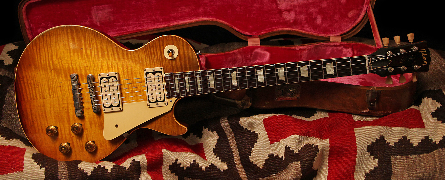 59GibsonLesPaulStandardBurstSt.jpg