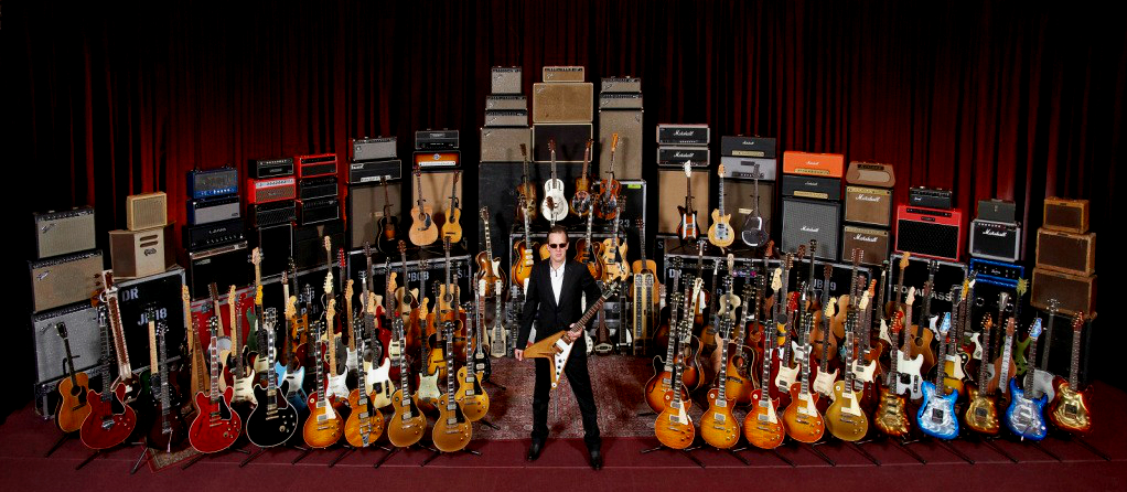 Joe-Bonamassa-Gibson-Guitars1.jpg