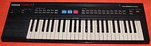 220px-Yamaha-psr-7.jpg