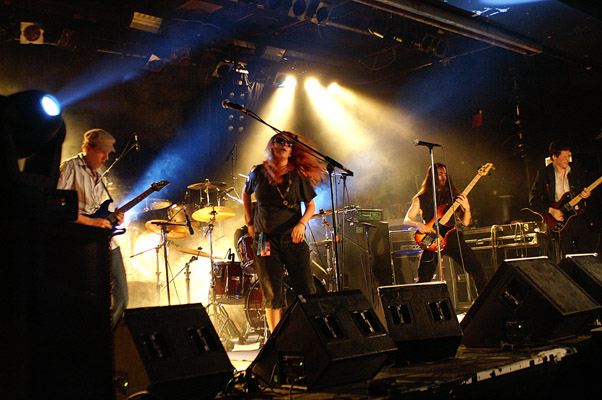 band_planet1_gross.jpg