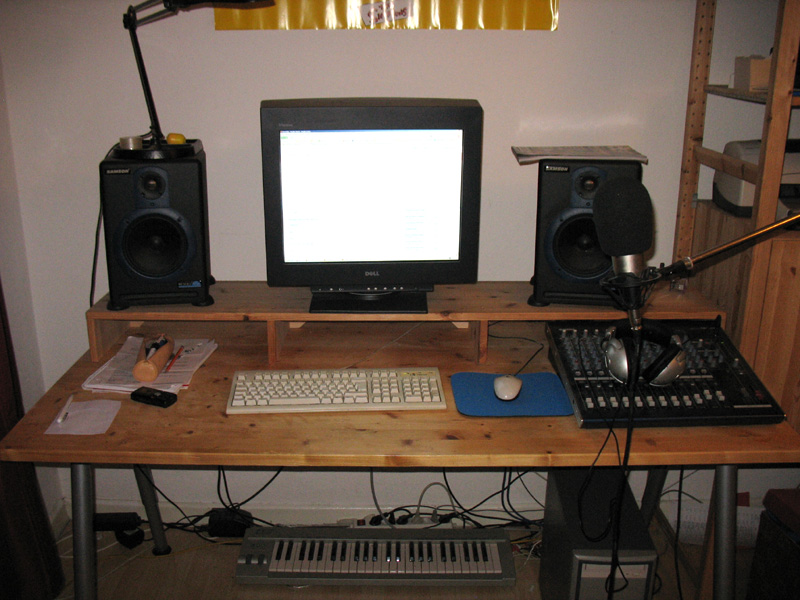 studio6y5n.jpg