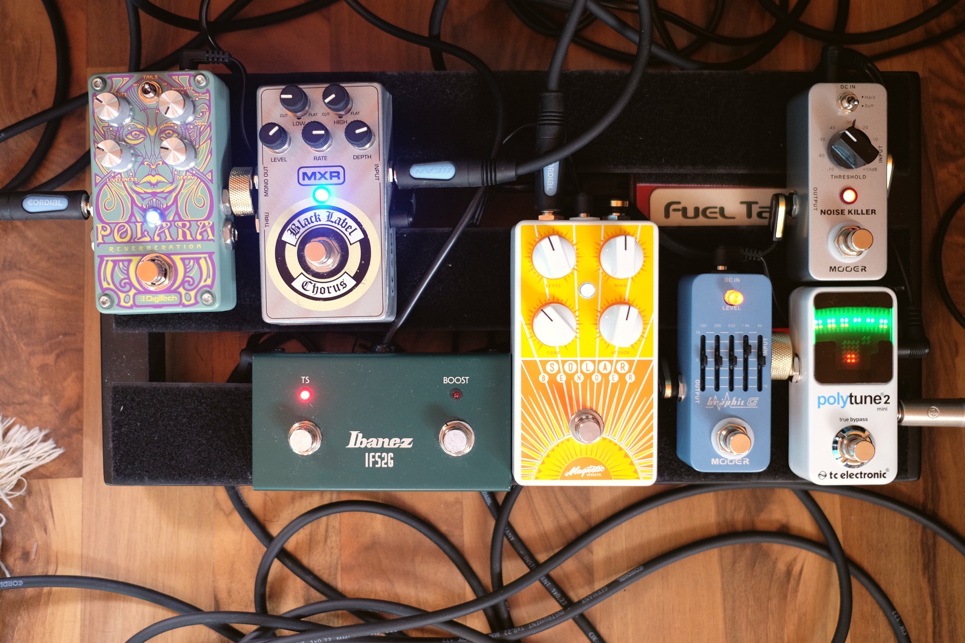 Mein-Pedalboard-2017-09-17.jpg