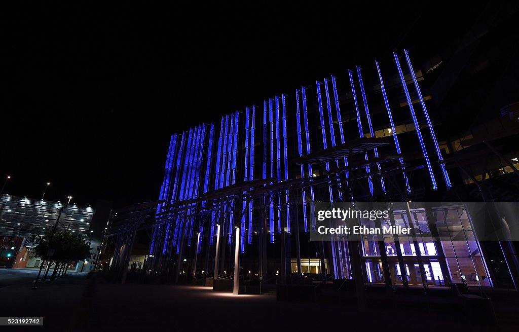 the-las-vegas-city-hall-exterior-is-lit-in-purple-in-memory-of-at-picture-id523192742