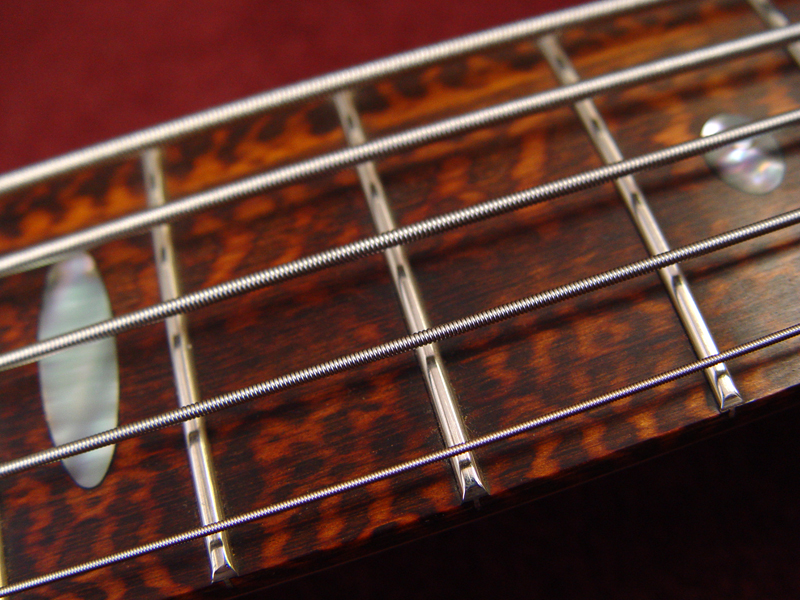 13609_snakewoodL.jpg