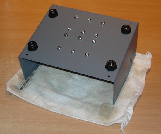 Attenuator von unten