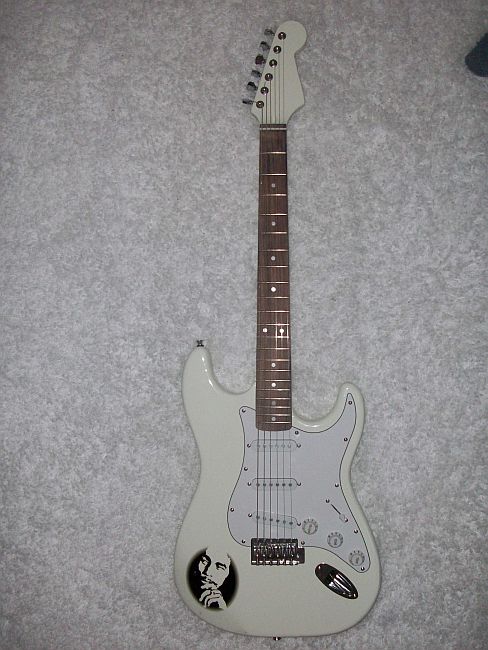Strat%206_WEB.JPG