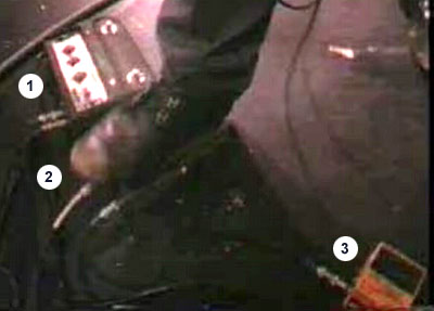 frusciante-pedalboard-1990.jpg