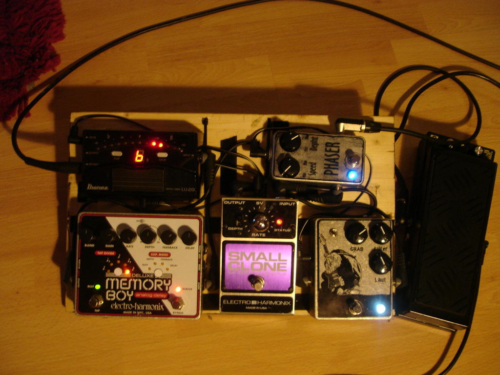 6381845pzm.jpg