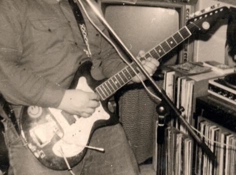 1975a.jpg