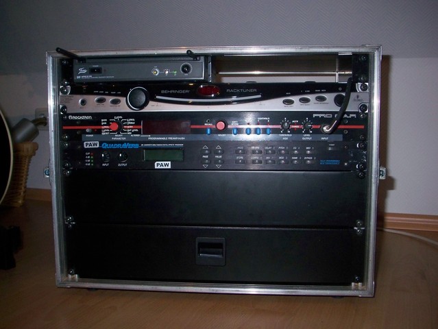 rack19.11.2008me96.jpg