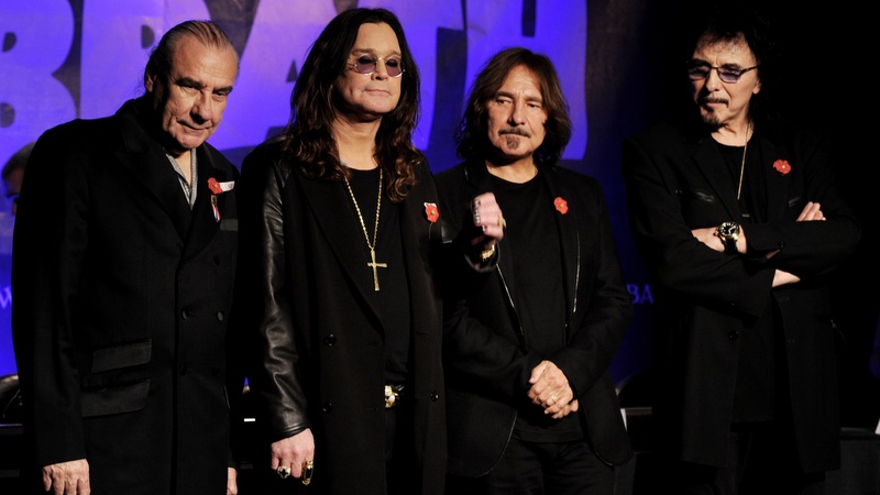 www.metal-hammer.de