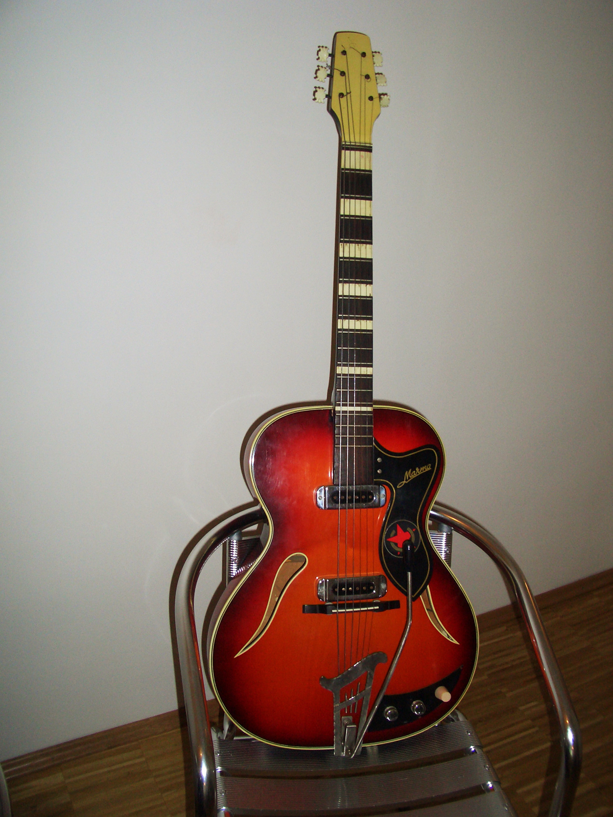 guitar2.jpg