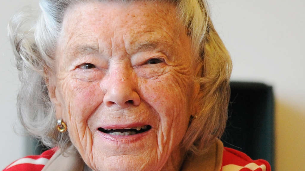 2075561236-rosamunde-pilcher-wird-90-odXt9RPYta7.jpg