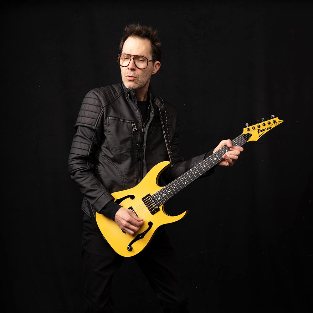 a_main_PaulGilbert.jpg