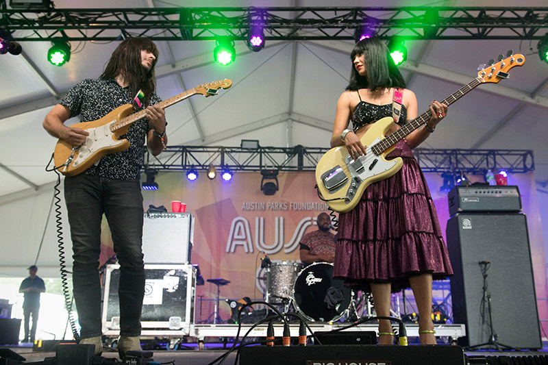 music_ACL2018_Khruangbin2.jpg