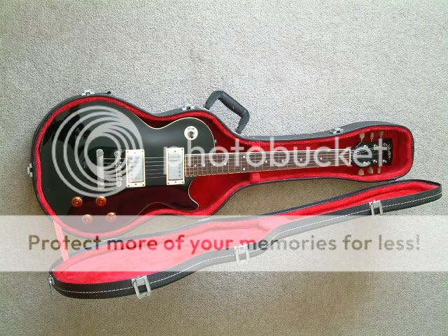 guitar_hardcase-1.jpg