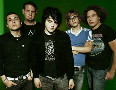 My.Chemical.Romance-band-2004.jpg