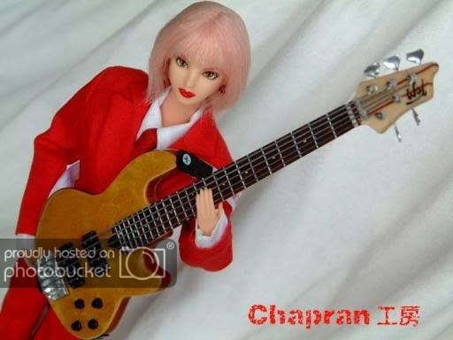 wal_doll.jpg