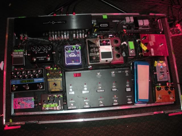 J_Mascis_2010B.jpg