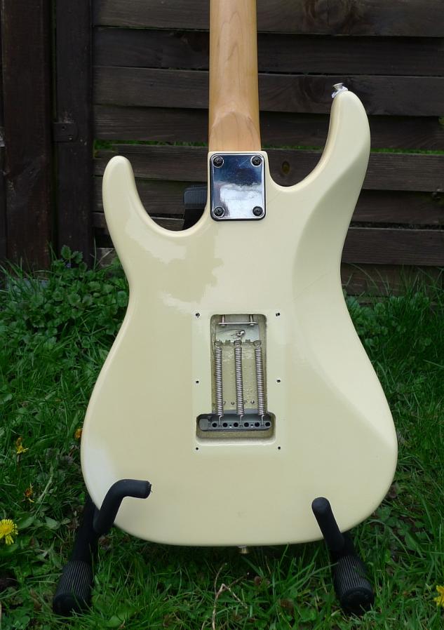 _wsb_633x899_Hohner_SL_back_body.jpg