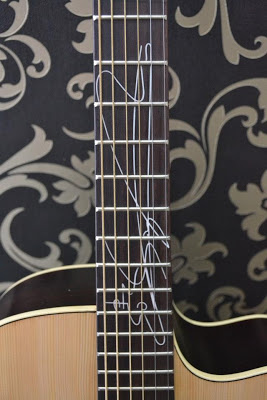 acoustic-lakewood-3-jasa-custom-gitar-dan-bass-cana-gitar-custom-kayu-import-kanada-12.jpg%3Fw%3D267%26h%3D360%26crop%3D1