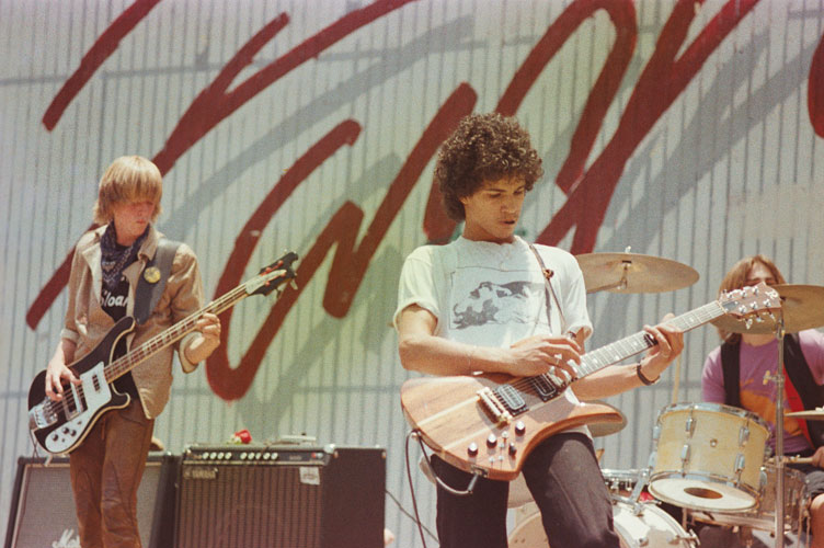 Slash-Fairfax-High-1982.jpg