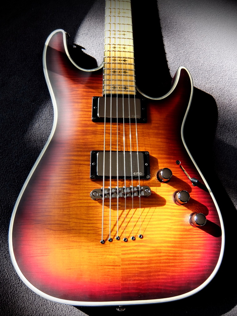 schecterhremsunburst1hgs2b.jpg