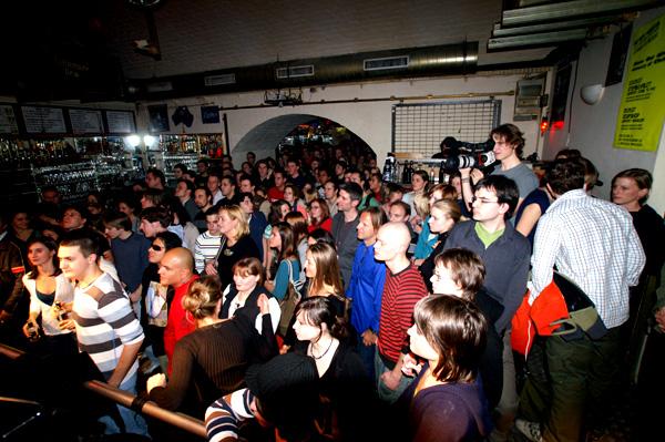 crowd.jpg