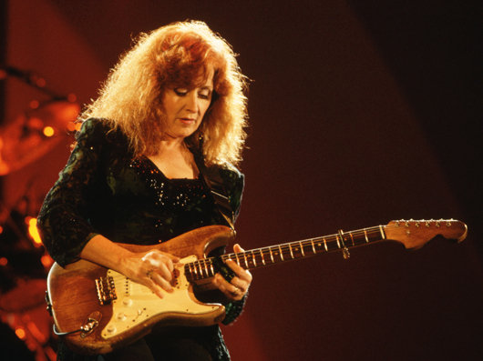 bonnie-raitt-corbis-530-85.jpg