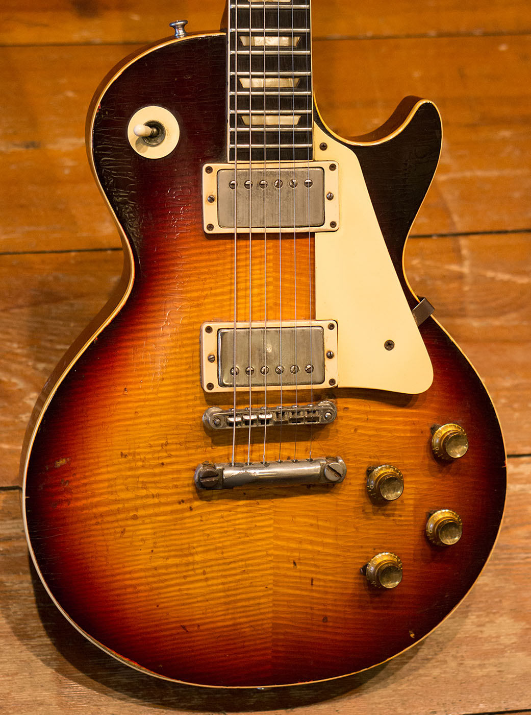 Dutchburst-front-1400.jpg